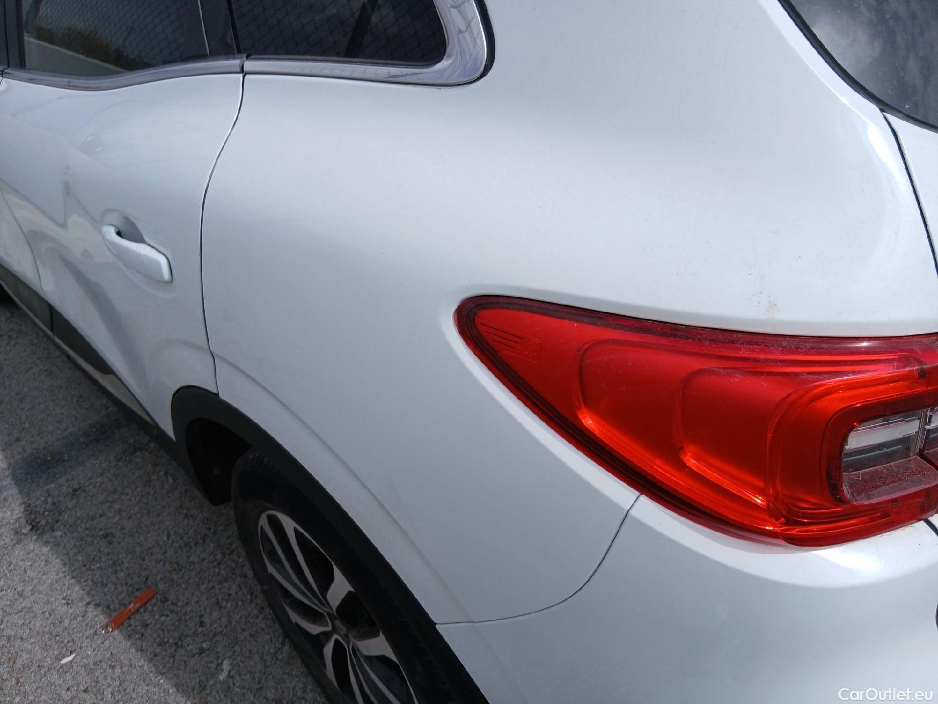  Renault  Kadjar RENAULT  / 2019 / 5P / crossover Limited Blue dCi 85kW (115CV)(SP) #15