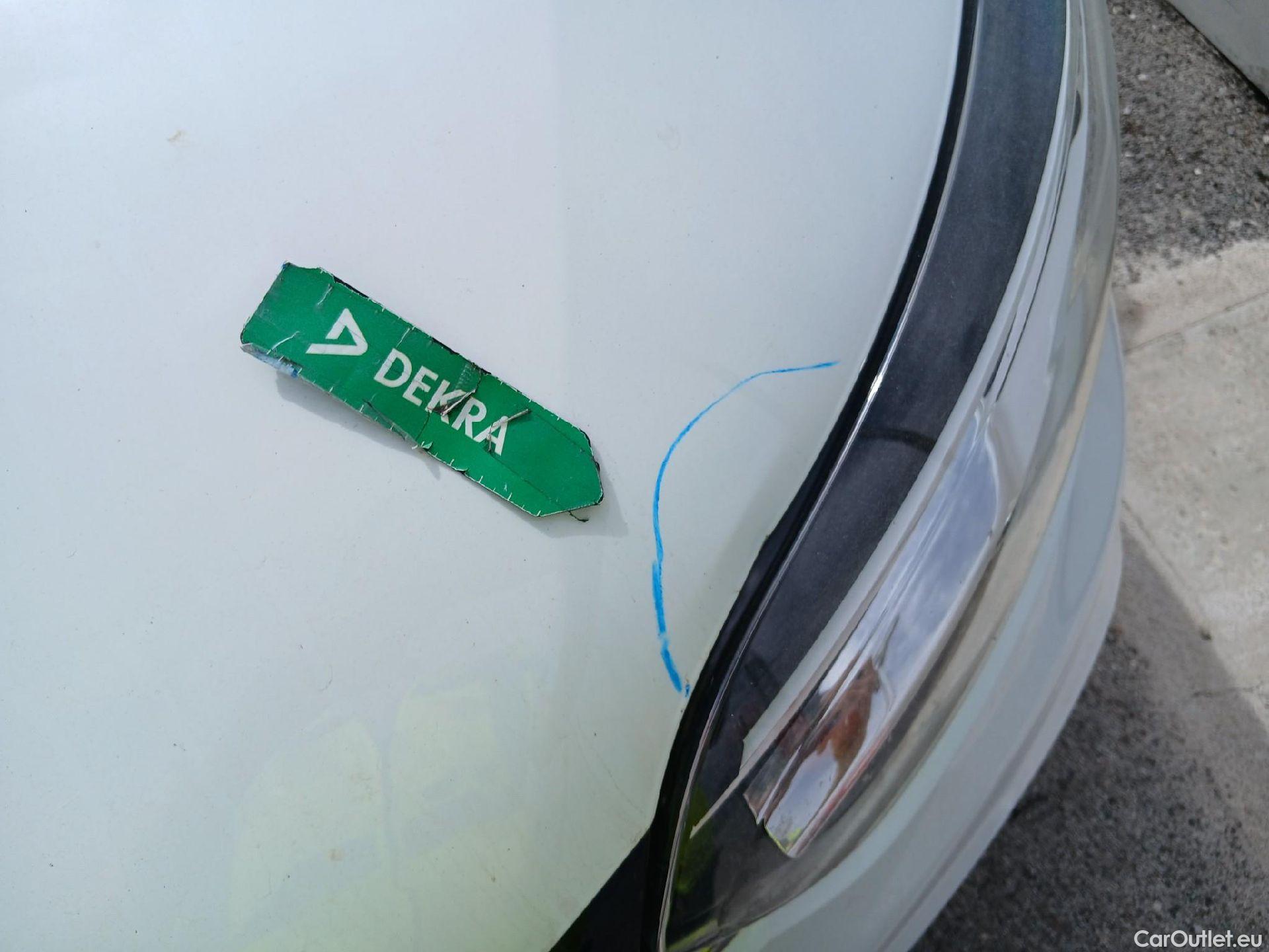  Renault  Kadjar RENAULT  / 2019 / 5P / crossover Limited Blue dCi 85kW (115CV)(SP) #2