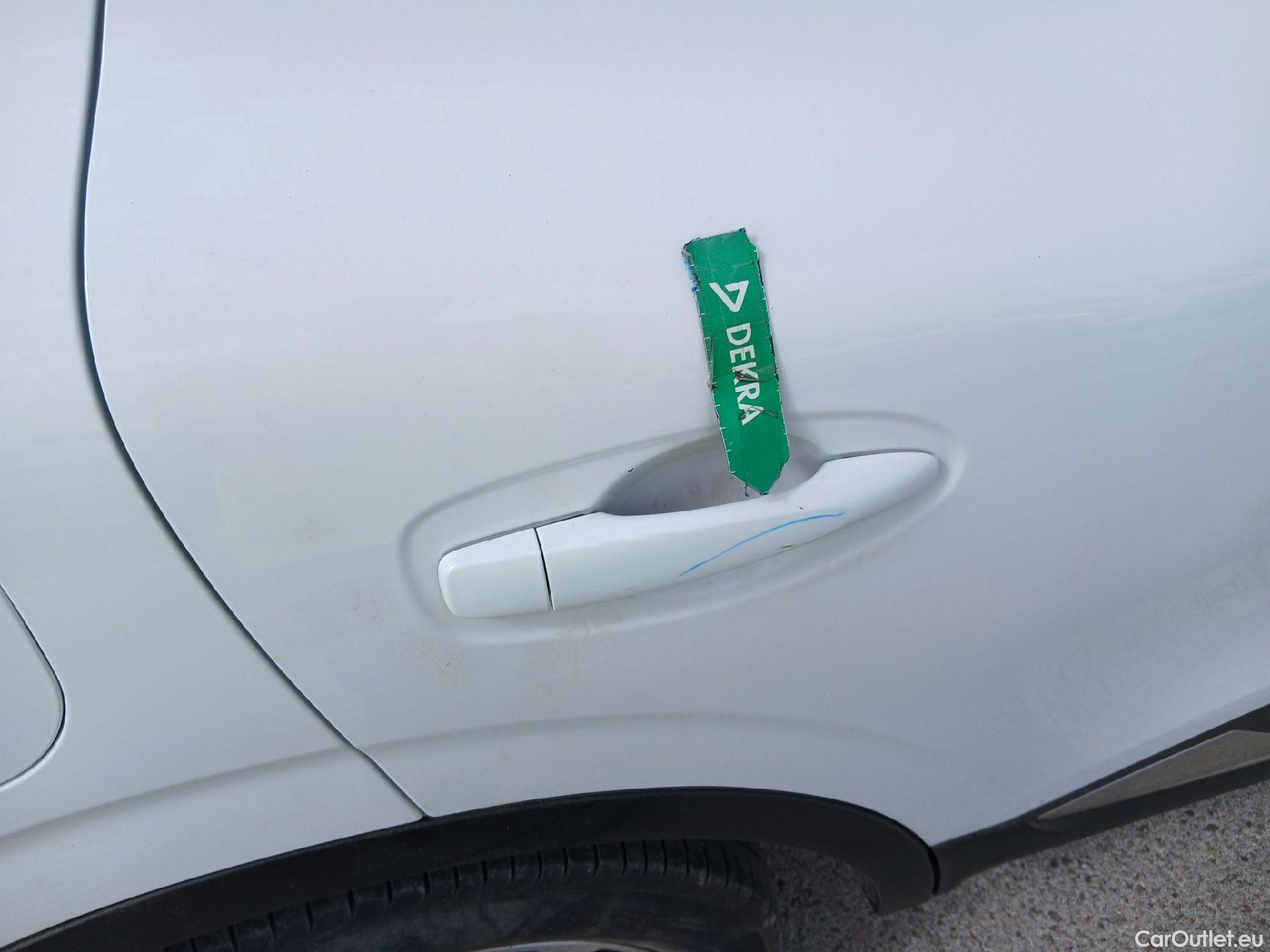  Renault  Kadjar RENAULT  / 2019 / 5P / crossover Limited Blue dCi 85kW (115CV)(SP) #23