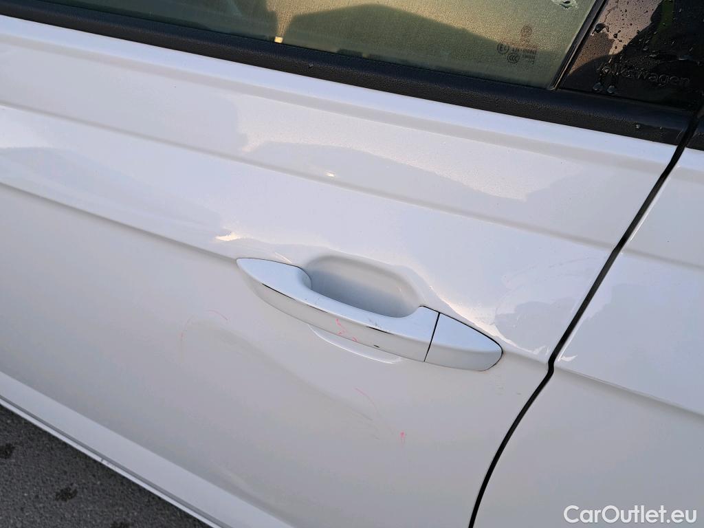  Volkswagen  Polo VOLKSWAGEN  / 2021 / 5P / berlina con portón Life 1.0 TSI 70kW (95CV) #17