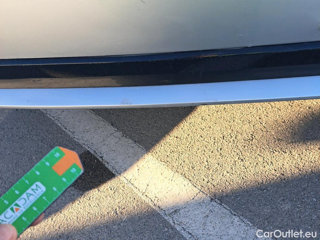  Toyota  Corolla TOYOTA  / 2019 / 5P / familiar 1.8 125H ACTIVE TECH E-CVT TOU SPORT #33