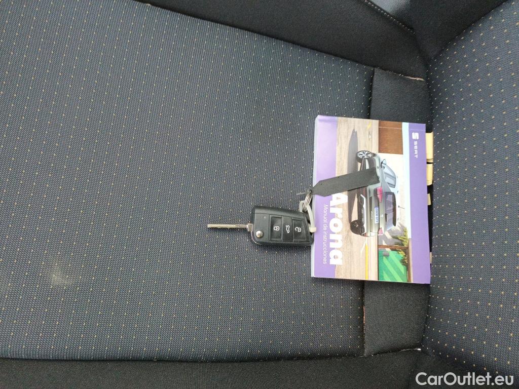  Seat  Arona SEAT  / 2021 / 5P / todoterreno 1.0 TSI 81kW (110CV) Style XL(SP) (AC3) #1