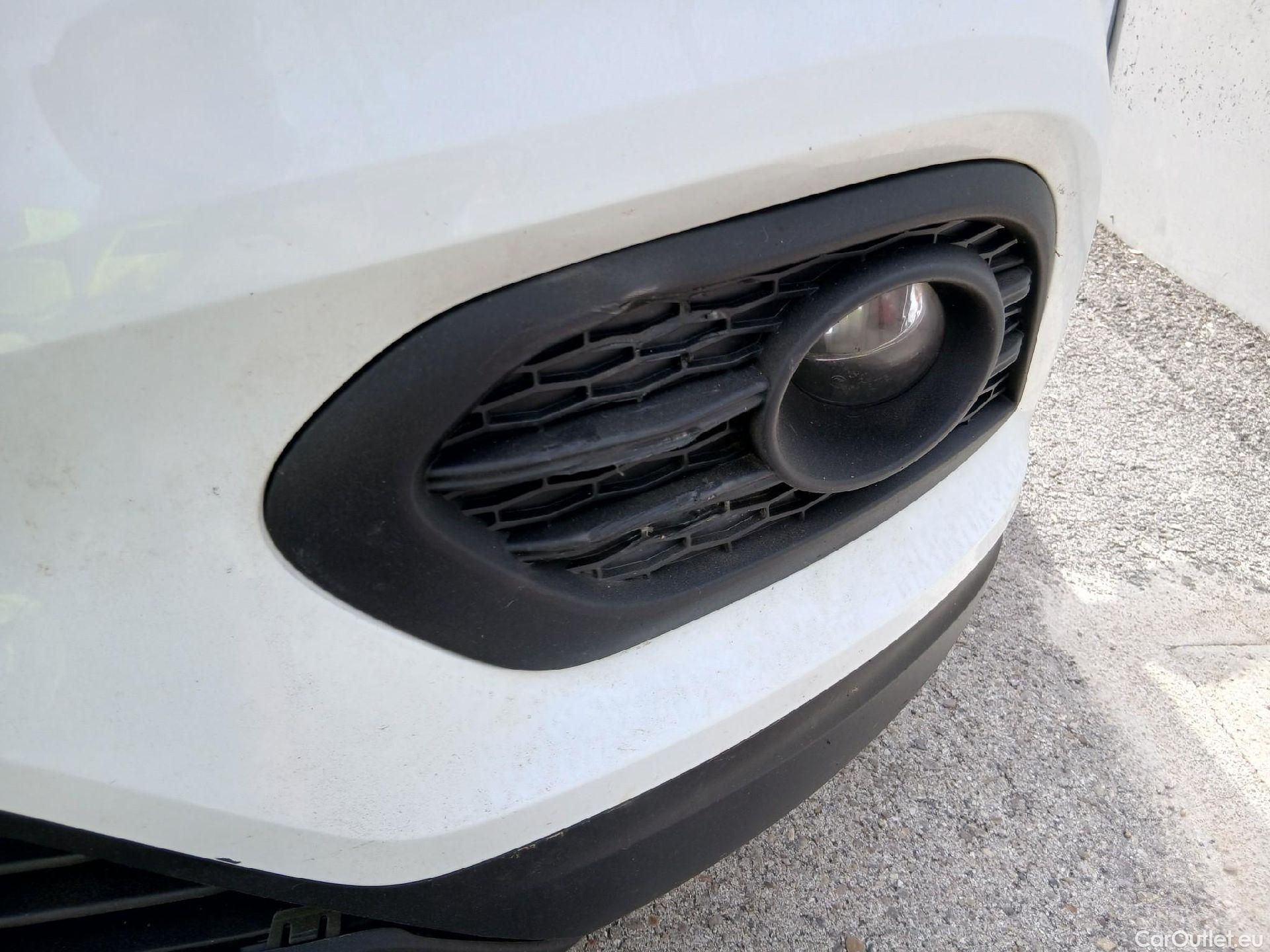  Renault  Kadjar RENAULT  / 2019 / 5P / crossover Limited Blue dCi 85kW (115CV)(SP) #7