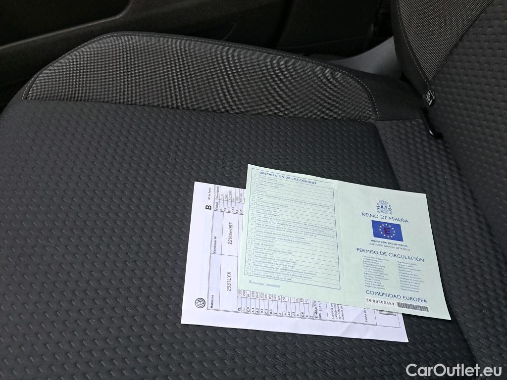  Volkswagen  Polo VOLKSWAGEN  / 2021 / 5P / berlina con portón Life 1.0 TSI 70kW (95CV) #1