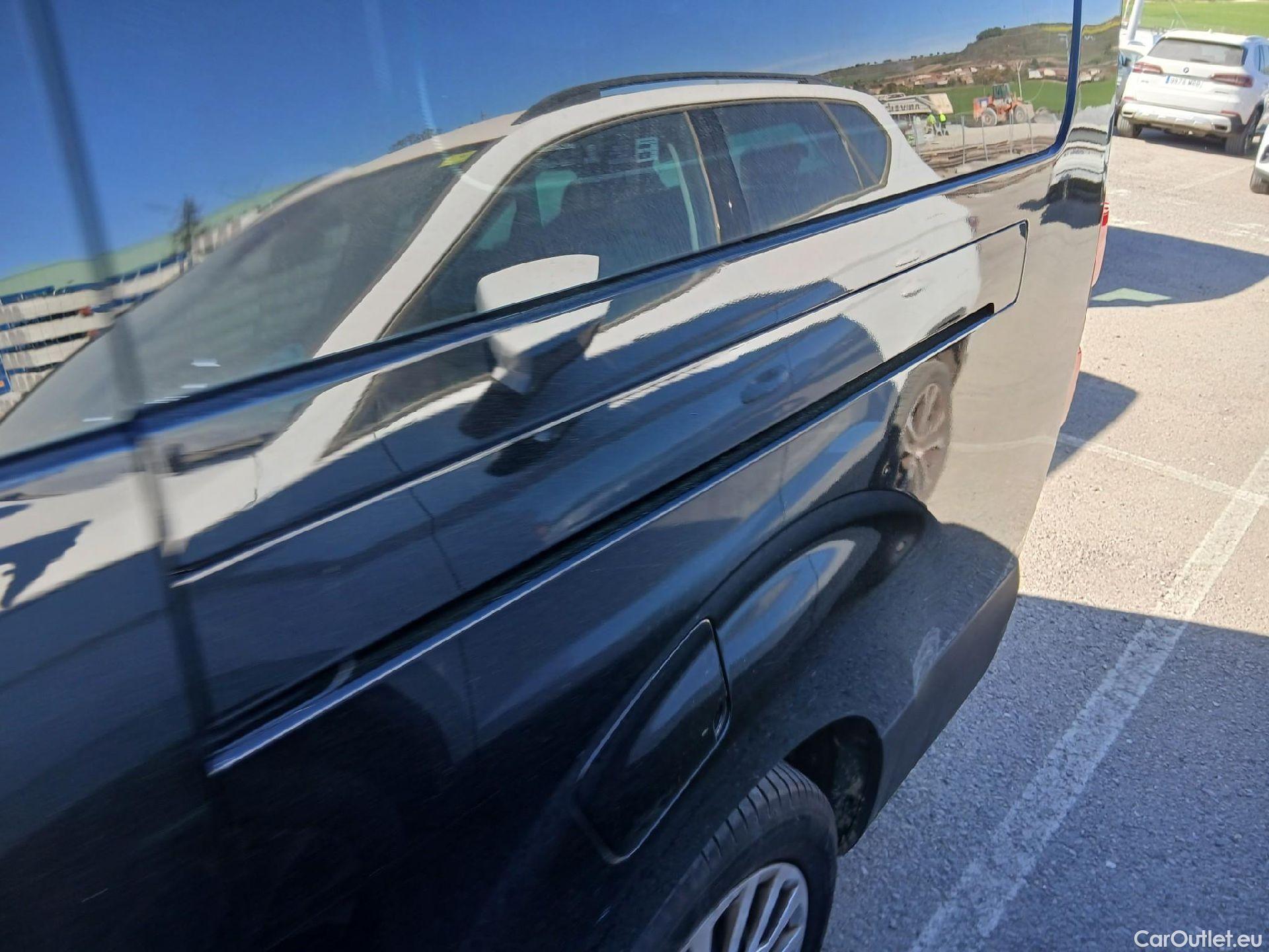  Opel  Vivaro OPEL  / 2019 / 4P / combi 1.5 Diésel 88kW (120CV) L Std Express #15