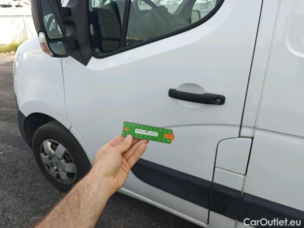  Nissan  NV400 NISSAN  / 2011 / 4P / furgón L2H2 3,5T 2.3dCi 99kW FWD Comfort #ISOTERMO# #63