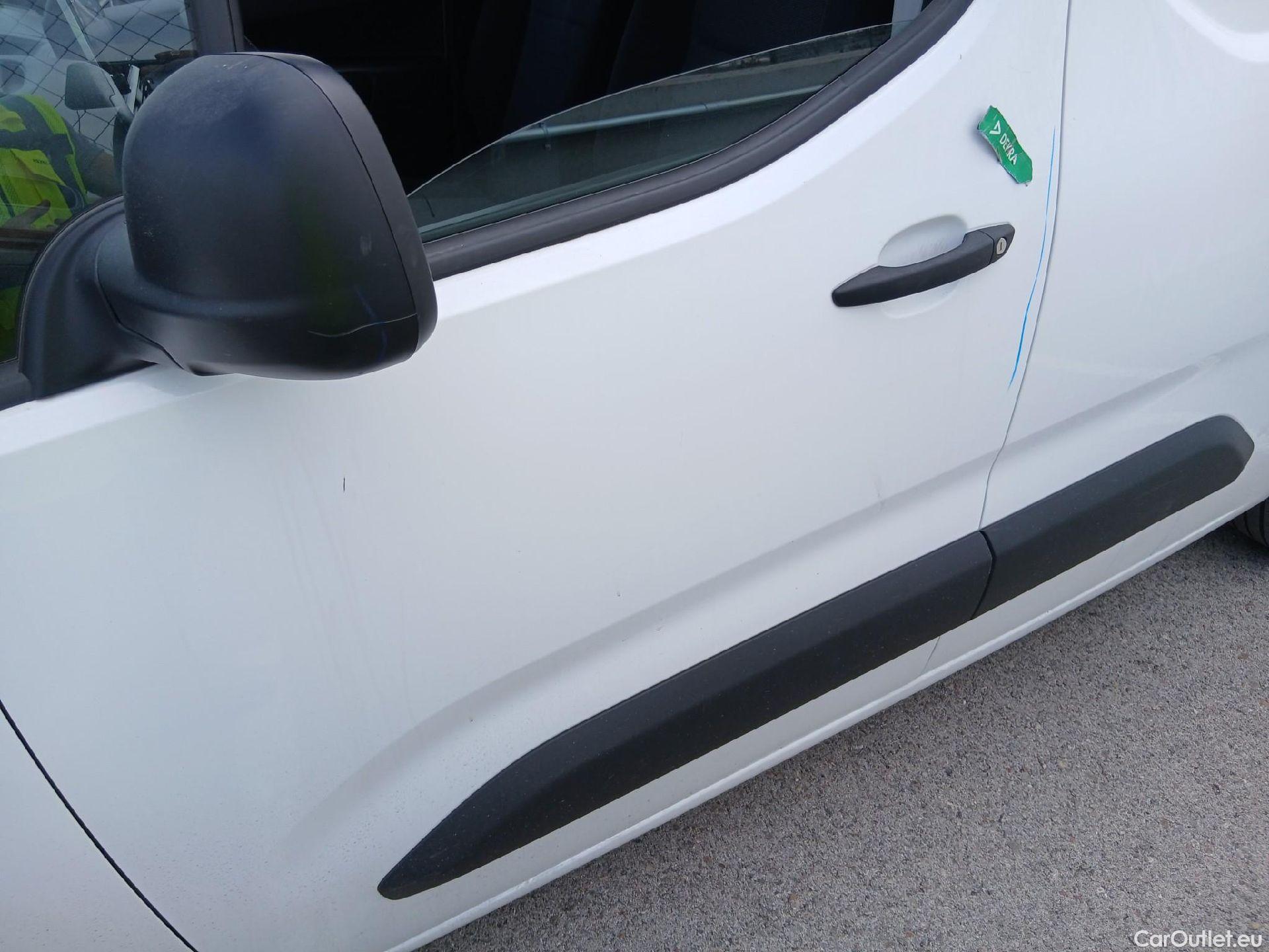  Citroen  Berlingo CITROEN  / 2018 / 4P / furgón derivado de turismo Talla M BlueHDi 100 CLUB #10