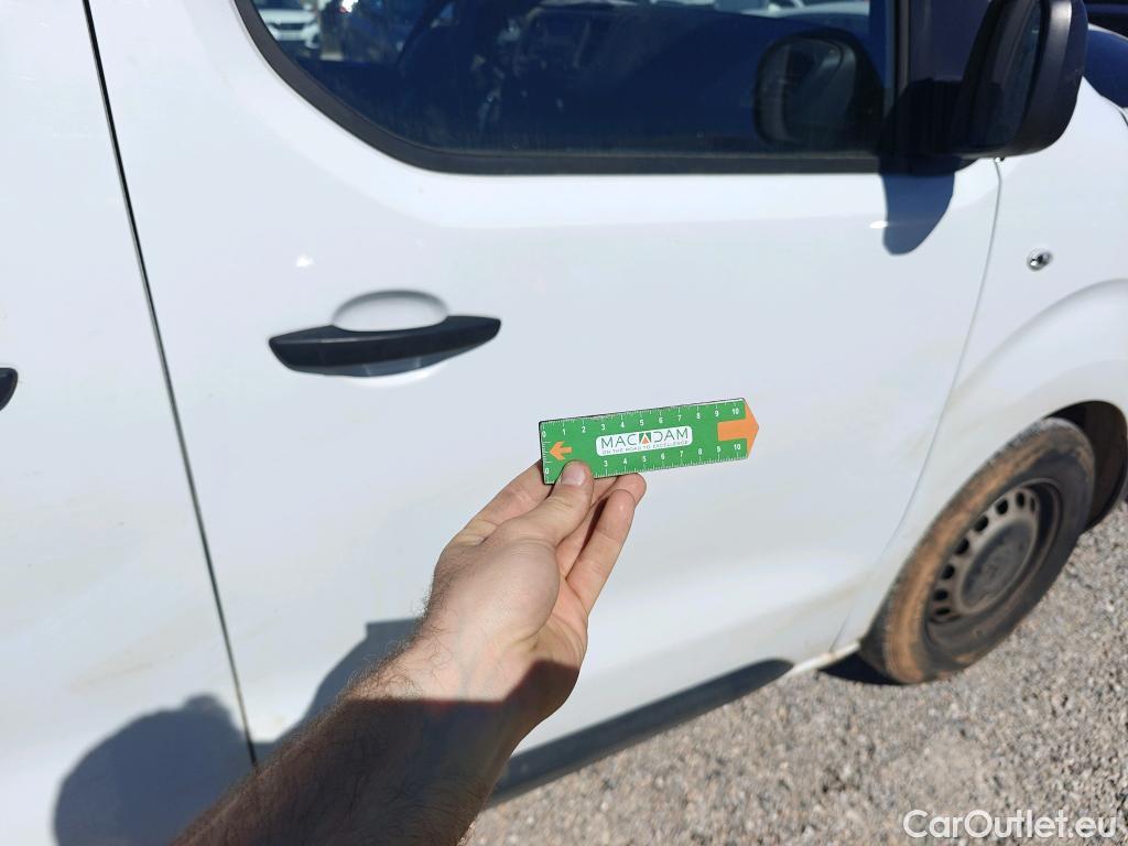  Peugeot  Expert PEUGEOT  / 2016 / 4P / furgón Furgón BlueHDi 100 S&S 6v Long #38