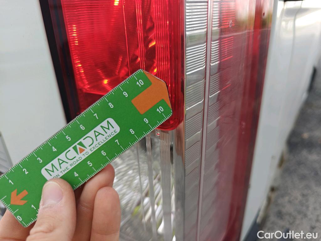  Nissan  NV400 NISSAN  / 2011 / 4P / furgón L2H2 3,5T 2.3dCi 99kW FWD Comfort #ISOTERMO# #25