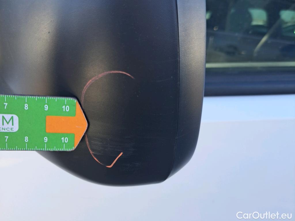  Citroen  Berlingo  Combi Live Pack XL 1.5 BlueHDi 100CV MT6 E6d #50