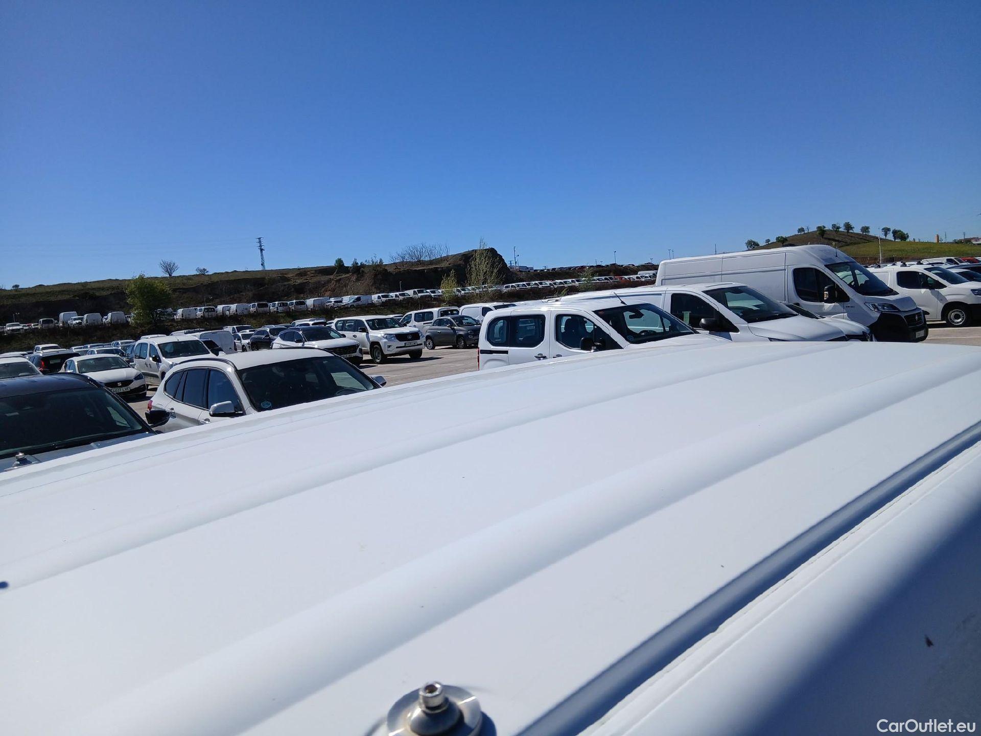  Renault  Kangoo RENAULT  Furgón/2013/3P/furgón derivado de turismo Profesional dCi 55 kW (75 CV) #17