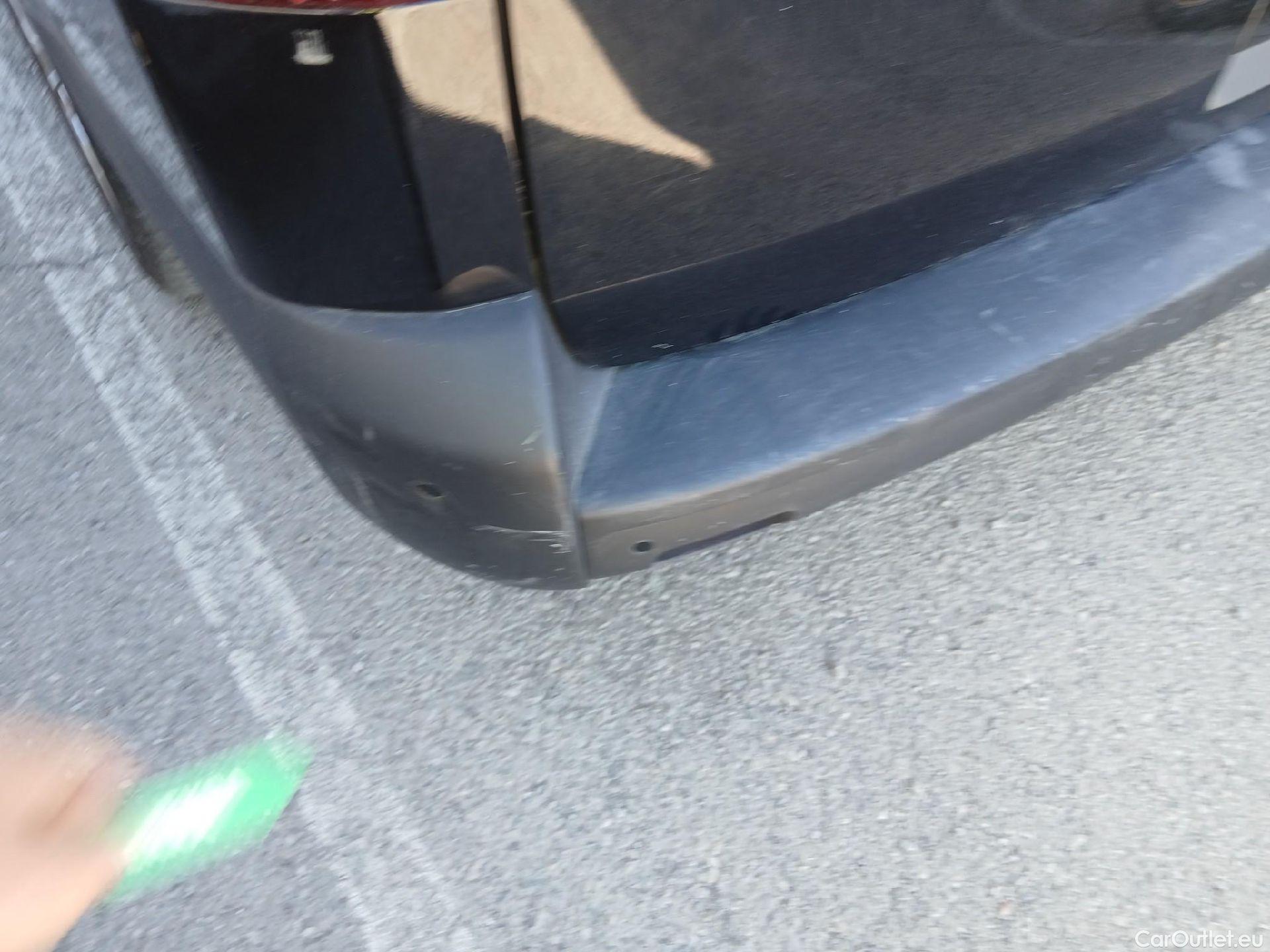  Opel  Vivaro OPEL  / 2019 / 4P / combi 1.5 Diésel 88kW (120CV) L Std Express #22