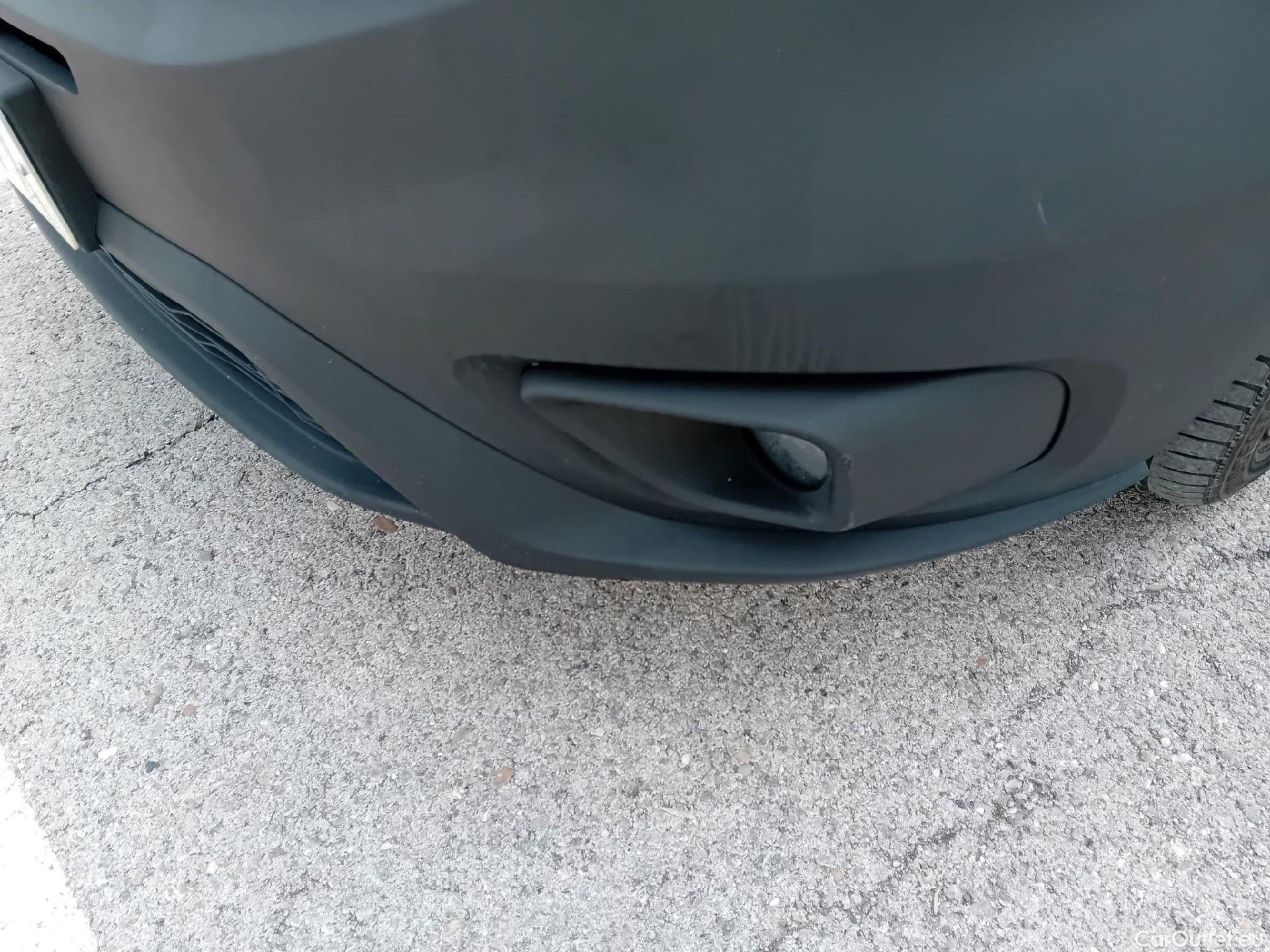  Fiat  Doblo FIAT Doblò Cargo/2015/4P/furgón derivado de turismo Cargo SX 1.6 Mjet 66kW (90CV) (AC) #11