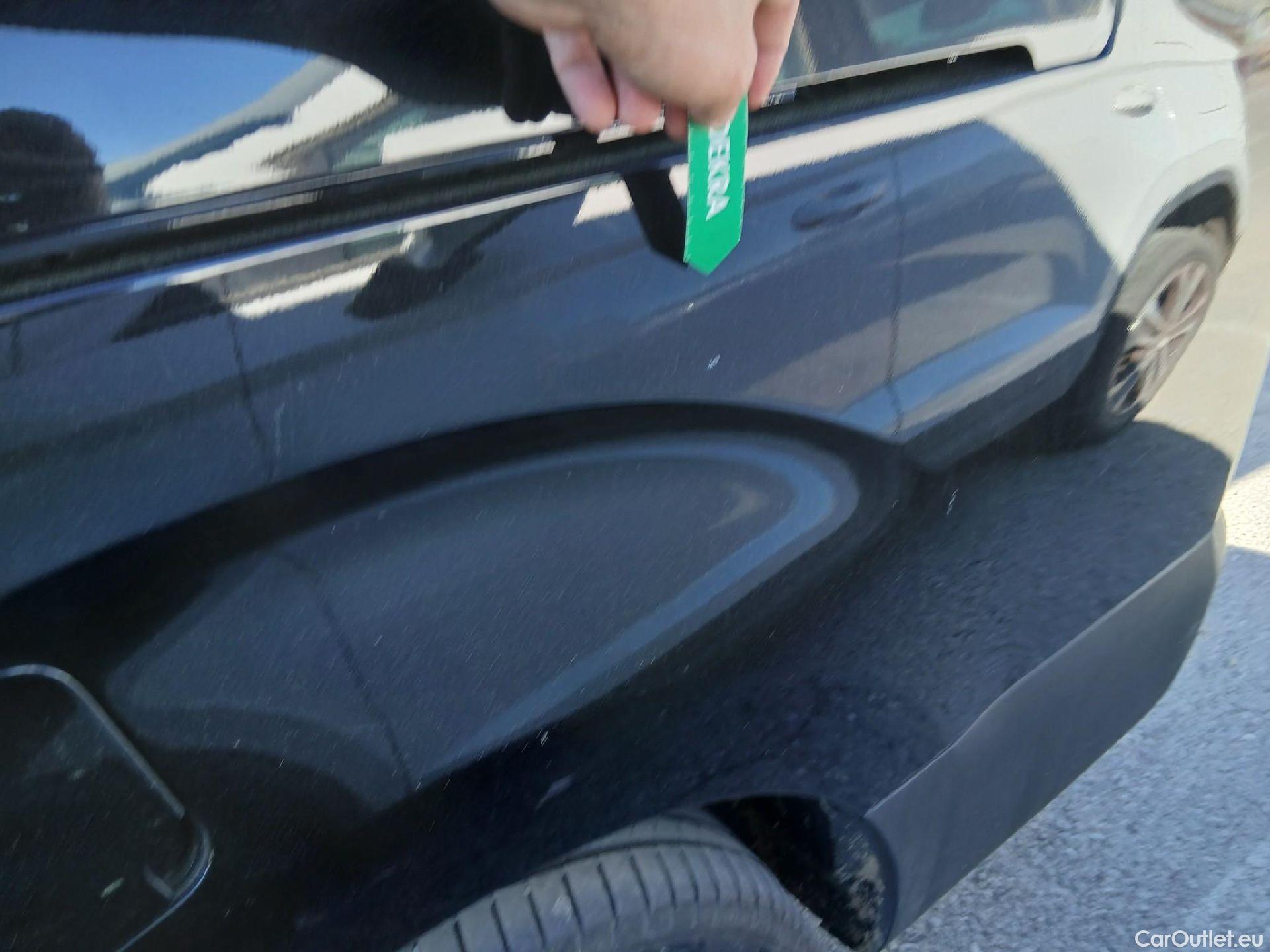  Opel  Vivaro OPEL  / 2019 / 4P / combi 1.5 Diésel 88kW (120CV) L Std Express #16