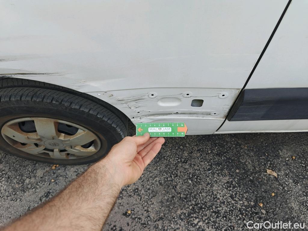  Nissan  NV400 NISSAN  / 2011 / 4P / furgón L2H2 3,5T 2.3dCi 99kW FWD Comfort #ISOTERMO# #57