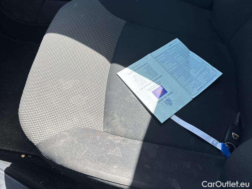  Dacia  Dokker DACIA  / 2013 / 4P / furgón derivado de turismo Van Essential 1.6 75kW (100CV) GLP #38