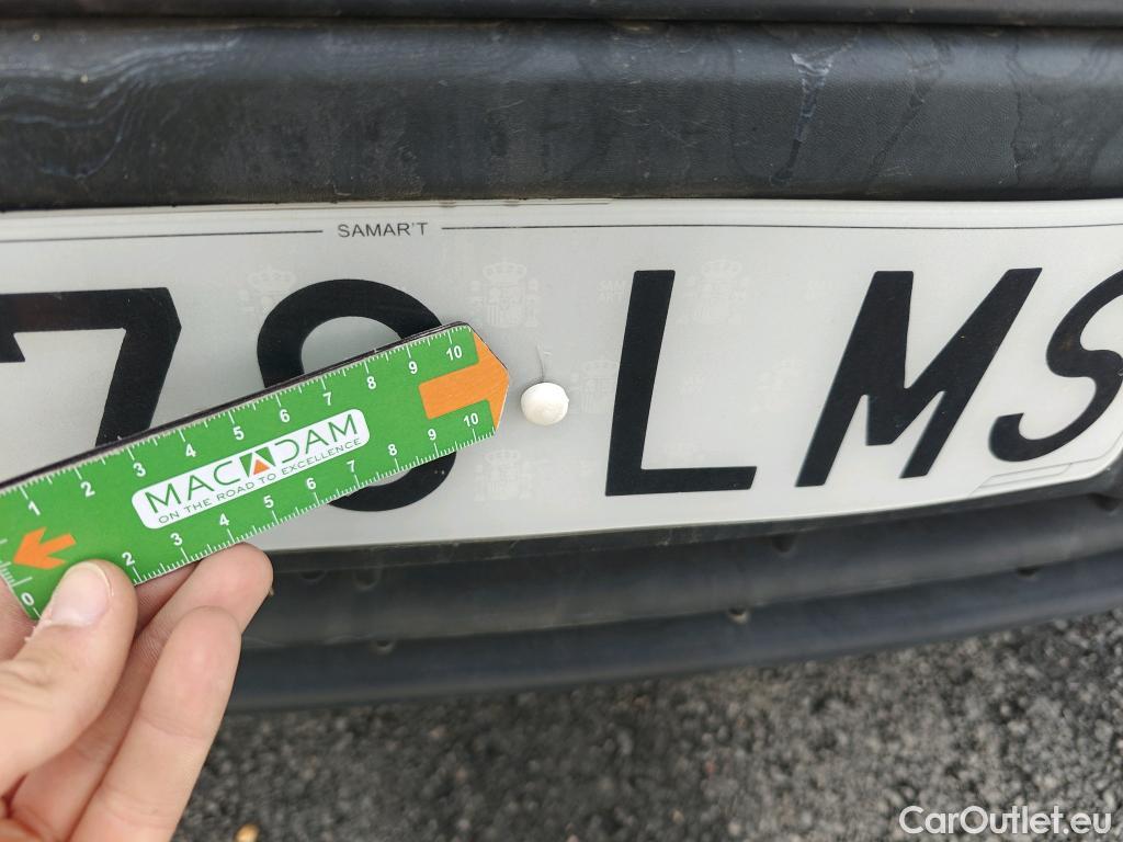  Nissan  NV400 NISSAN  / 2011 / 4P / furgón L2H2 3,5T 2.3dCi 99kW FWD Comfort #ISOTERMO# #75