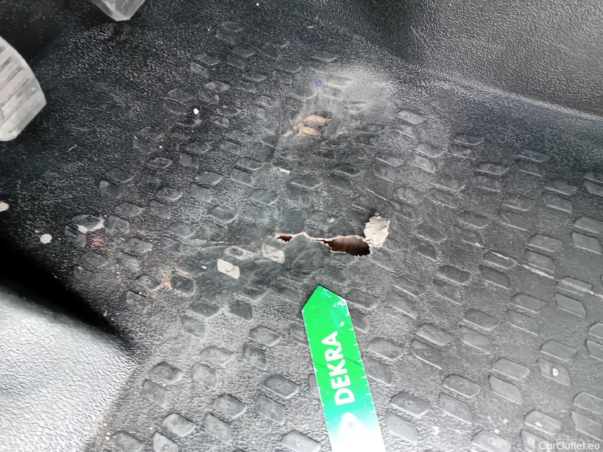  Fiat  Doblo FIAT Doblò Cargo/2015/4P/furgón derivado de turismo Cargo SX 1.6 Mjet 66kW (90CV) (AC) #3