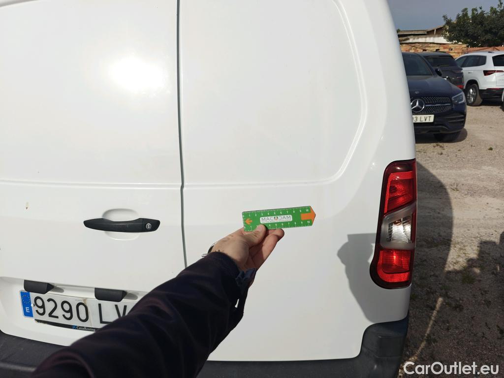  Opel  Combo OPEL  / 2018 / 3P / furgón derivado de turismo 1.5 TD 75kW (100CV) Express L H1 650kg (AC) #54