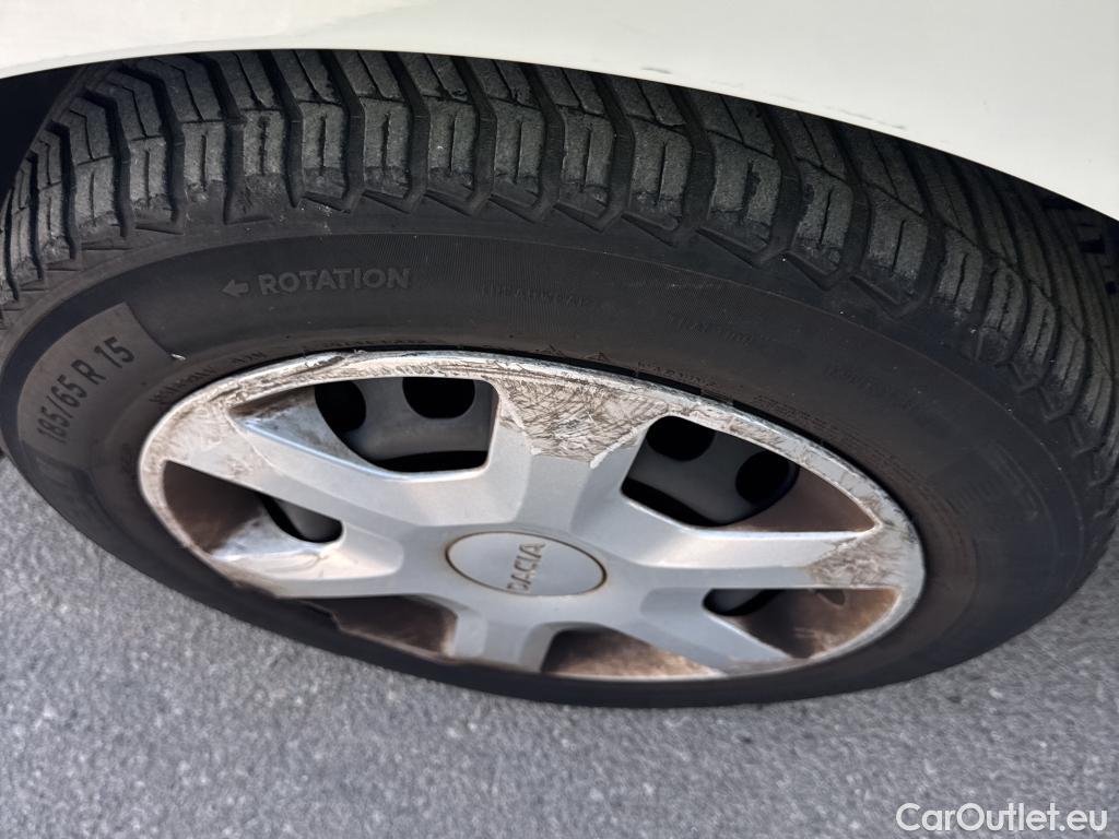  Dacia  Dokker DACIA  / 2013 / 4P / furgón derivado de turismo Van Essential 1.6 75kW (100CV) GLP #50