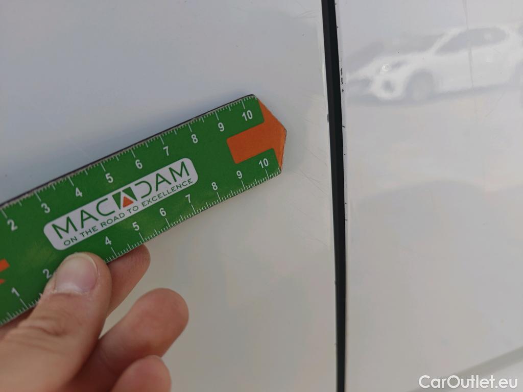  Opel  Combo OPEL  / 2018 / 3P / furgón derivado de turismo 1.5 TD 75kW (100CV) Express L H1 650kg (AC) #39