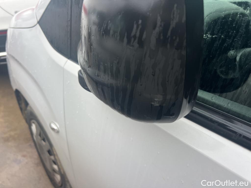  Opel  Combo  Life E 1.5 100CV MT5 6E #8