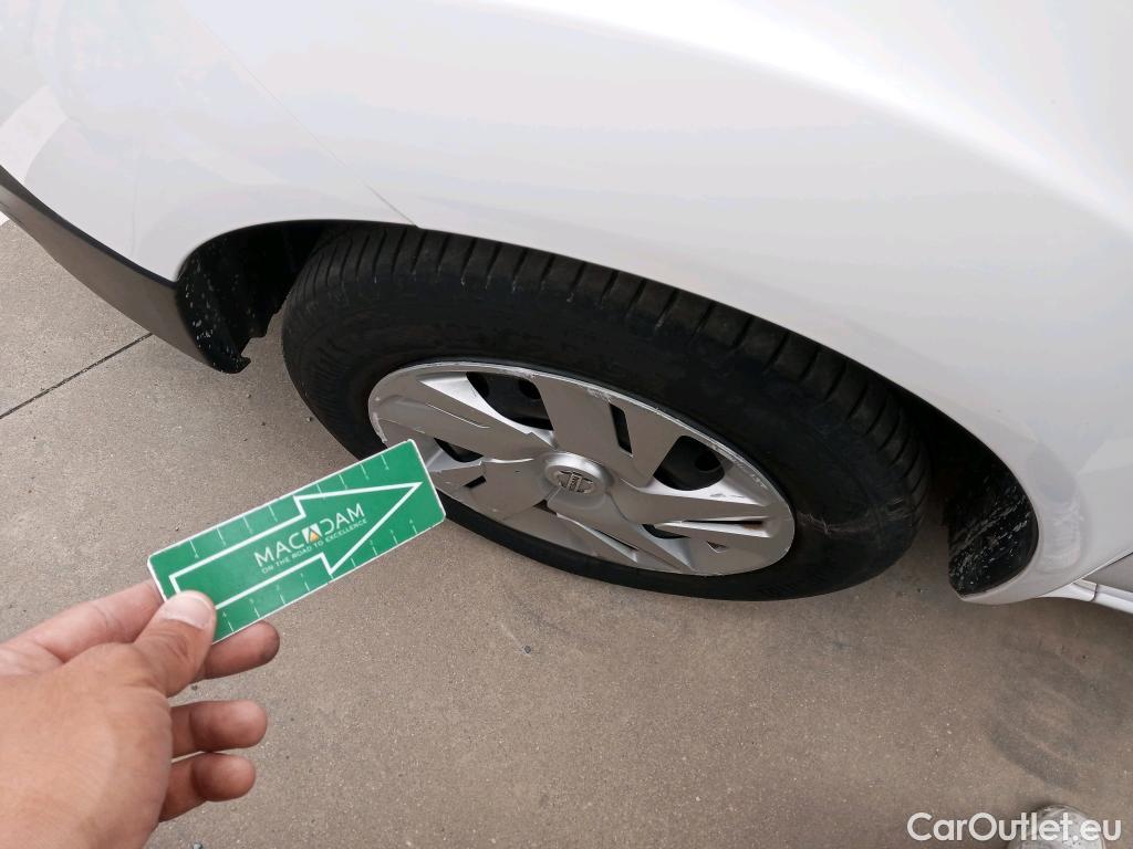  Nissan  NV200 NISSAN e- / 2009 / 5P / combi Combi 5 40 kWh PROFESIONAL #20