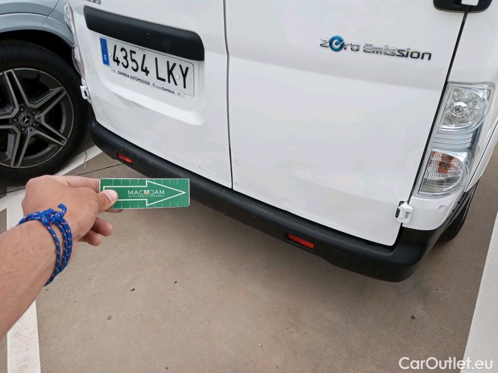  Nissan  NV200 NISSAN e- / 2009 / 5P / combi Combi 5 40 kWh PROFESIONAL #14