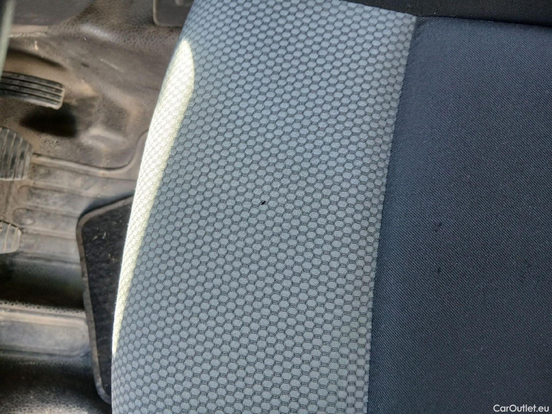  Renault  Kangoo RENAULT  Furgón/2013/3P/furgón derivado de turismo Profesional dCi 55 kW (75 CV) #16