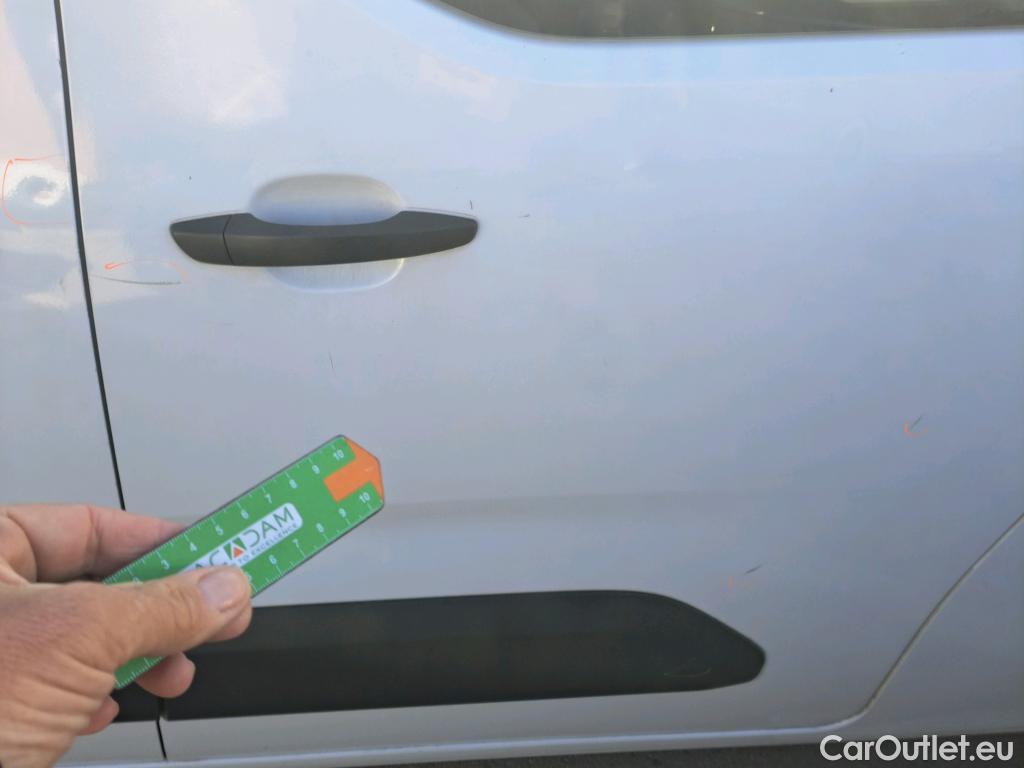  Citroen  Berlingo  Combi Live Pack XL 1.5 BlueHDi 100CV MT6 E6d #33