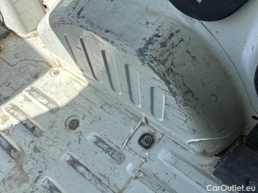  Dacia  Dokker DACIA  / 2013 / 4P / furgón derivado de turismo Van Essential 1.6 75kW (100CV) GLP #5