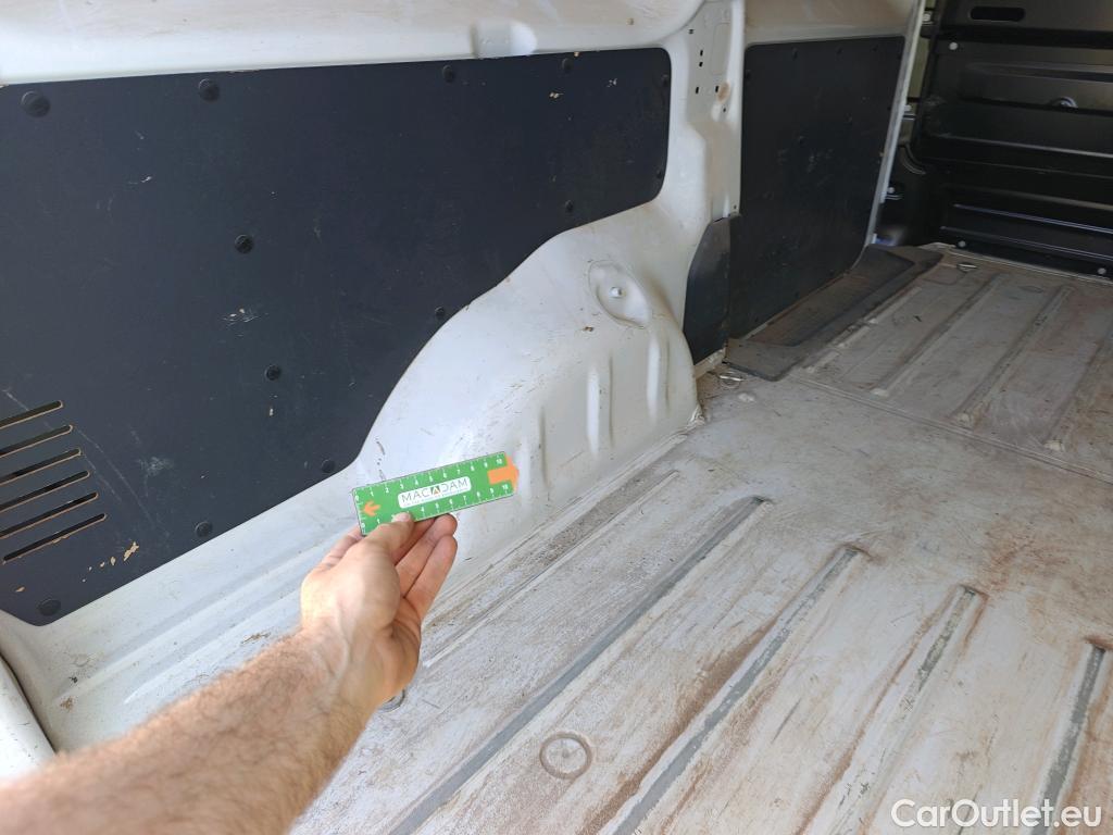  Peugeot  Expert PEUGEOT  / 2016 / 4P / furgón Furgón BlueHDi 100 S&S 6v Long #7