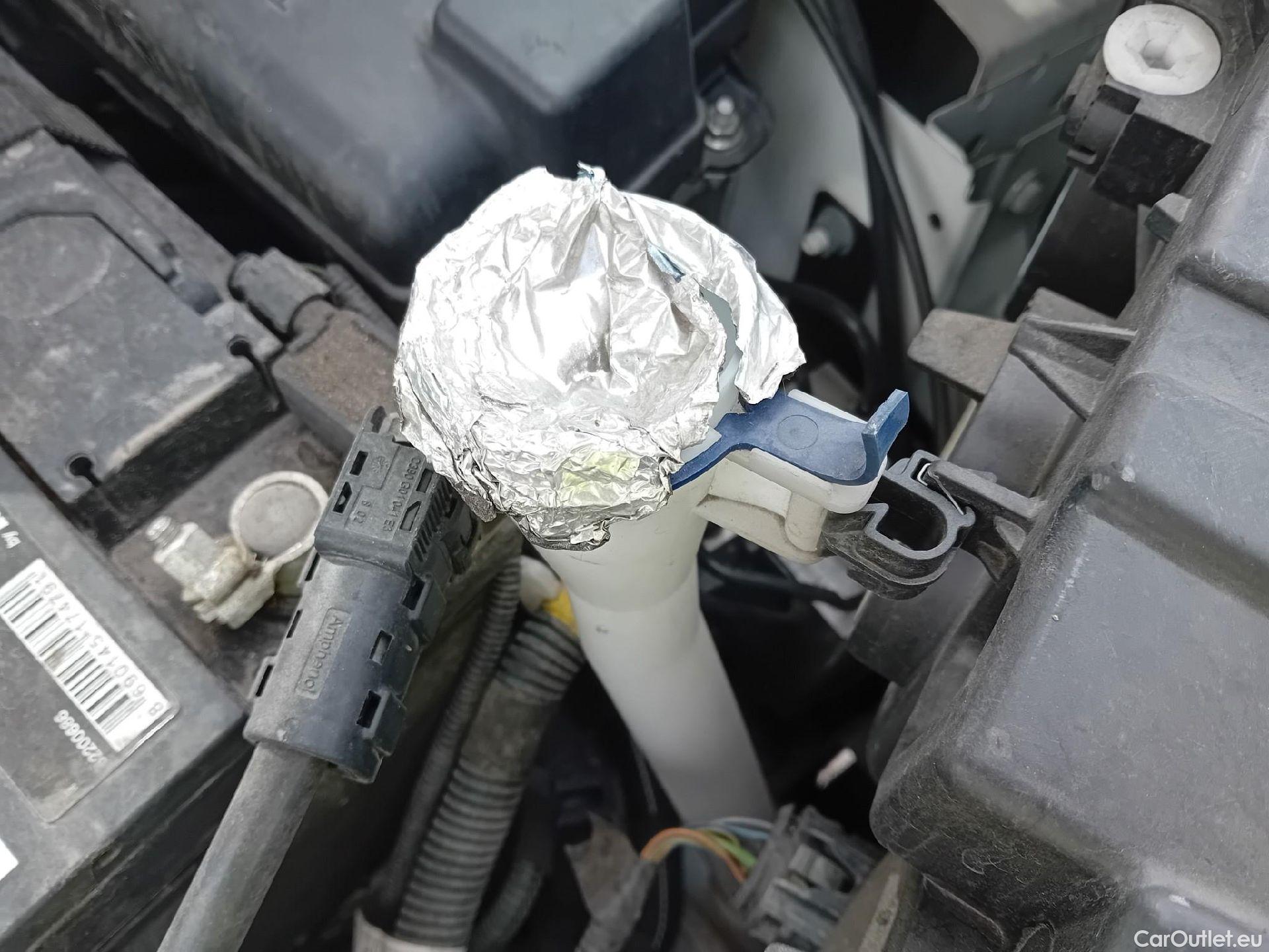  Fiat  Doblo FIAT Doblò Cargo/2015/4P/furgón derivado de turismo Cargo SX 1.6 Mjet 66kW (90CV) (AC) #8