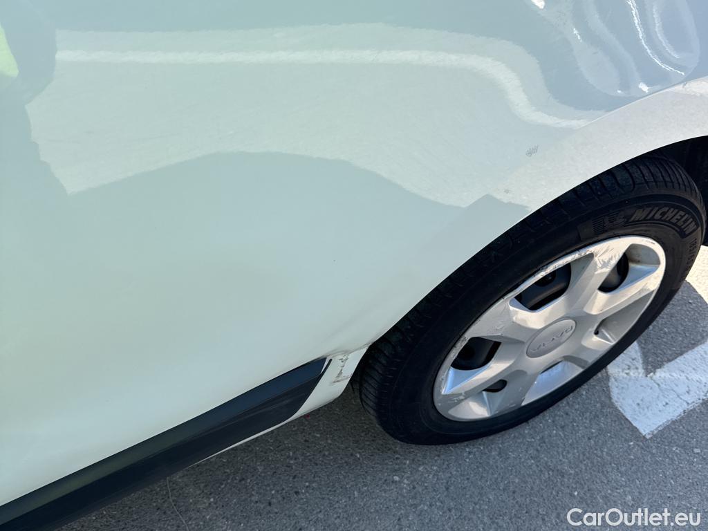  Dacia  Dokker DACIA  / 2013 / 4P / furgón derivado de turismo Van Essential 1.6 75kW (100CV) GLP #1