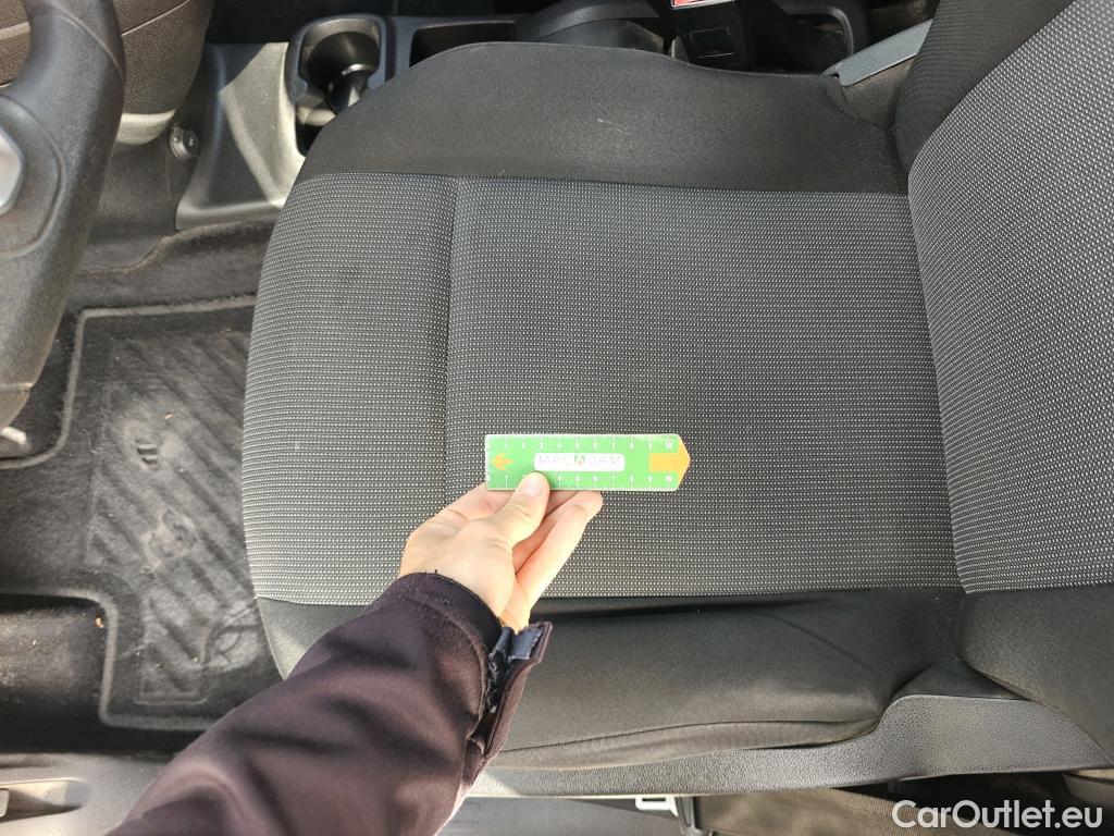  Opel  Combo OPEL  / 2018 / 3P / furgón derivado de turismo 1.5 TD 75kW (100CV) Express L H1 650kg (AC) #24