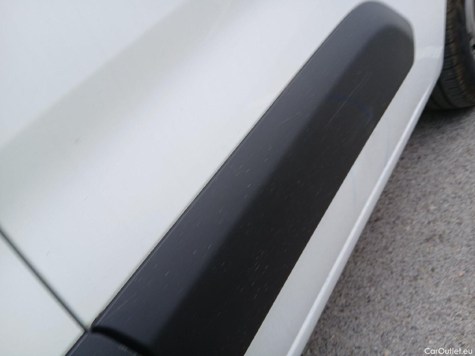  Citroen  Berlingo CITROEN  / 2018 / 4P / furgón derivado de turismo Talla M BlueHDi 100 CLUB #18