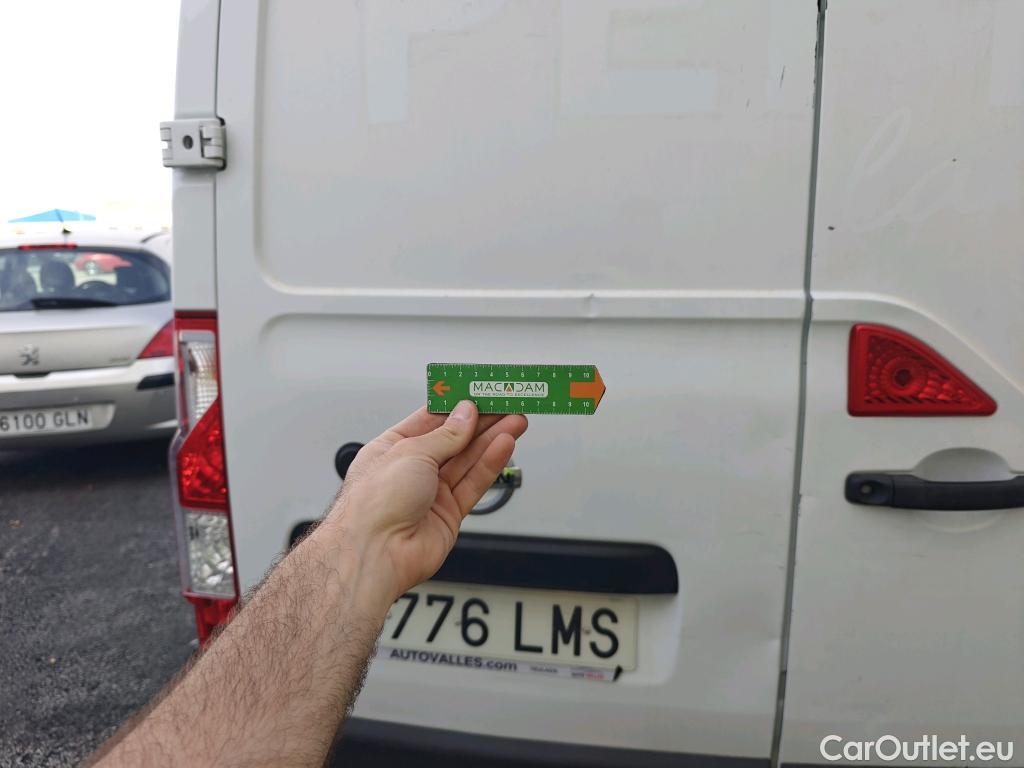  Nissan  NV400 NISSAN  / 2011 / 4P / furgón L2H2 3,5T 2.3dCi 99kW FWD Comfort #ISOTERMO# #19