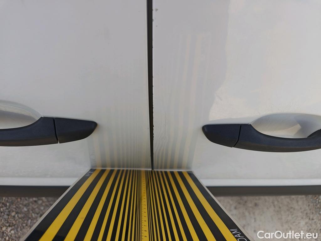  Opel  Combo OPEL  / 2018 / 3P / furgón derivado de turismo 1.5 TD 75kW (100CV) Express L H1 650kg (AC) #16