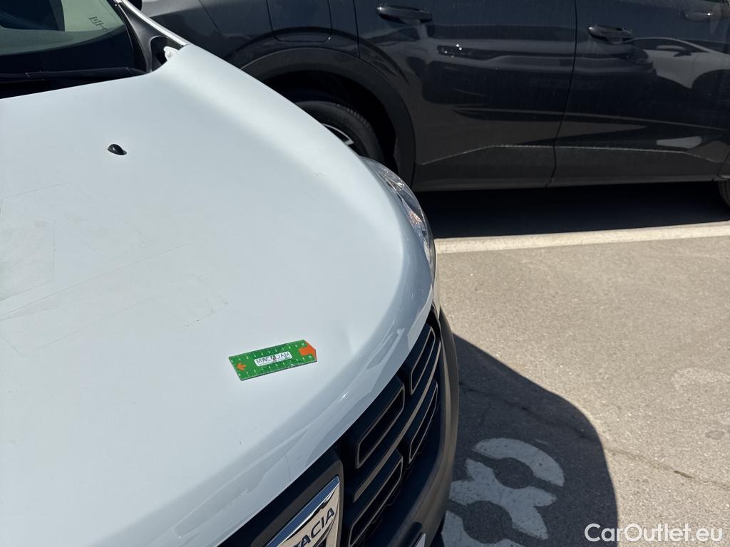  Dacia  Dokker DACIA  / 2013 / 4P / furgón derivado de turismo Van Essential 1.6 75kW (100CV) GLP #16