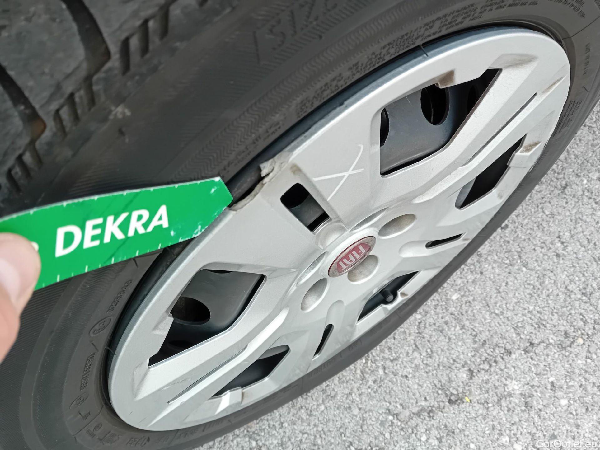  Fiat  Doblo FIAT Doblò Cargo/2015/4P/furgón derivado de turismo Cargo SX 1.6 Mjet 66kW (90CV) (AC) #15