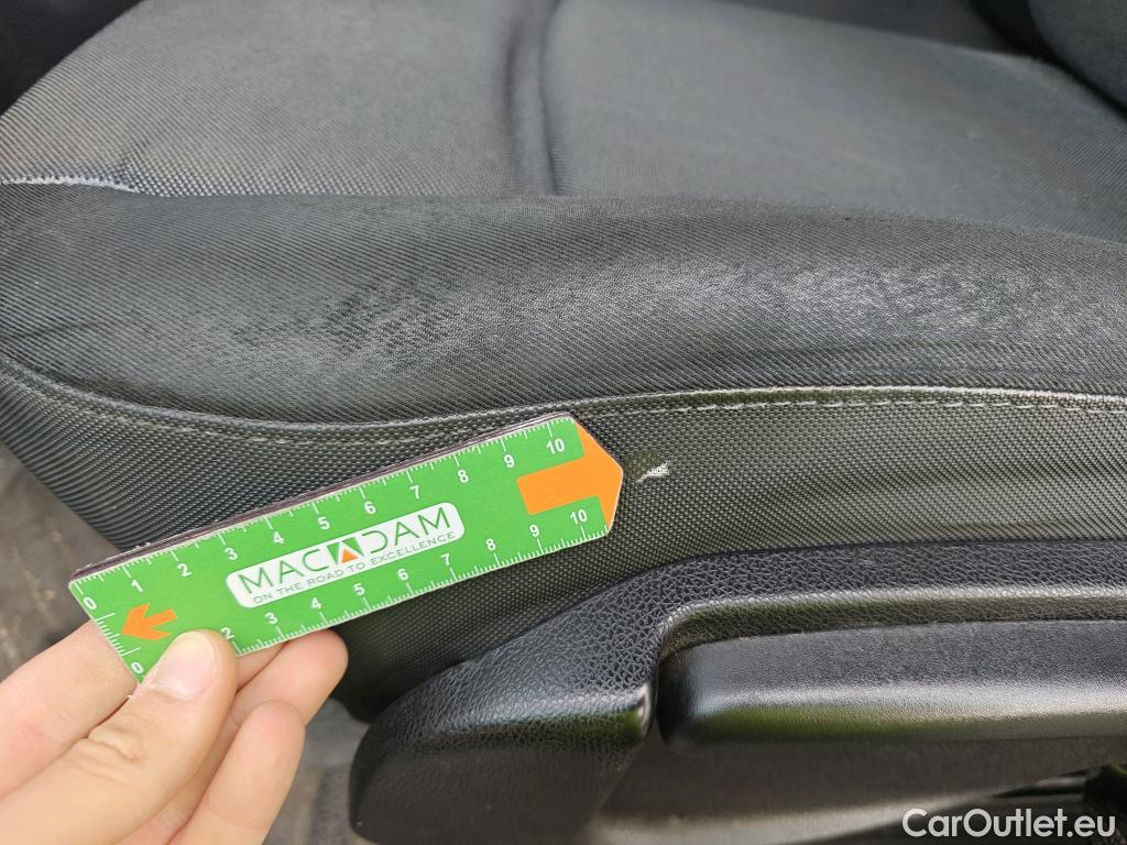  Nissan  NV400 NISSAN  / 2011 / 4P / furgón L2H2 3,5T 2.3dCi 99kW FWD Comfort #ISOTERMO# #50