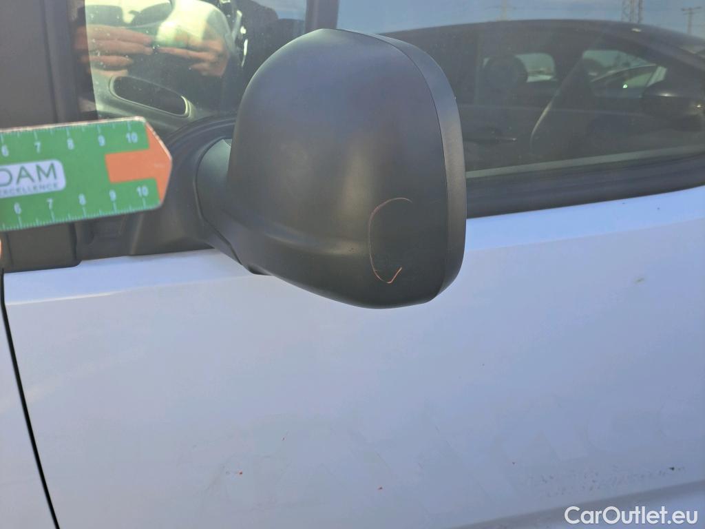  Citroen  Berlingo  Combi Live Pack XL 1.5 BlueHDi 100CV MT6 E6d #49