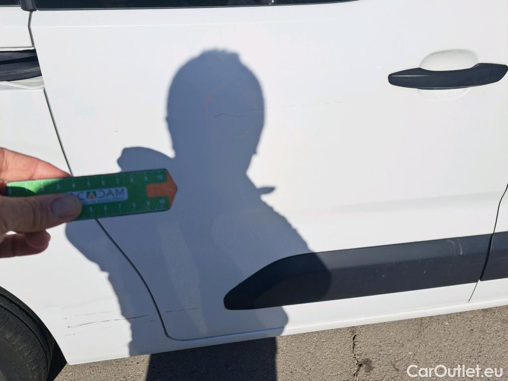  Citroen  Berlingo  Combi Live Pack XL 1.5 BlueHDi 100CV MT6 E6d #15