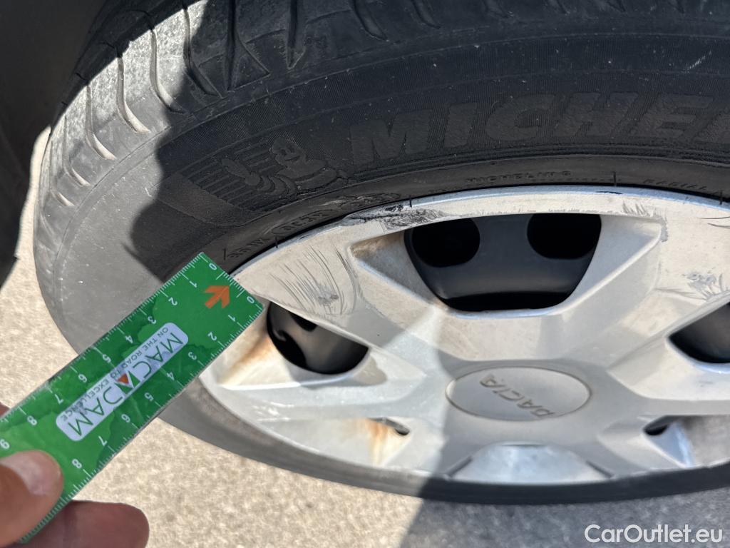  Dacia  Dokker DACIA  / 2013 / 4P / furgón derivado de turismo Van Essential 1.6 75kW (100CV) GLP #55