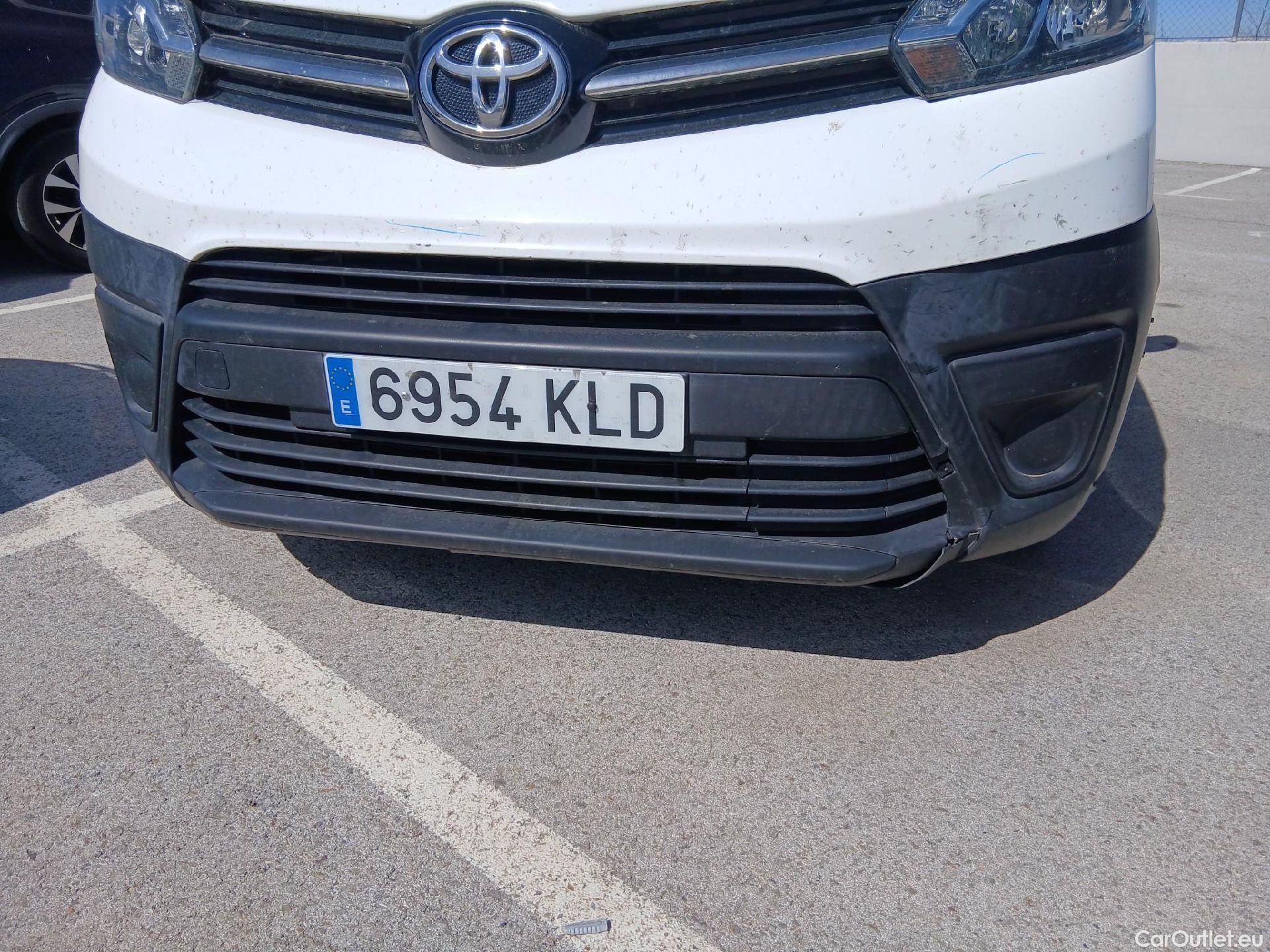  Toyota  Proace TOYOTA  / 2016 / 4P / furgón FU. MEDIO (L1) 2.0D 90kW COMFORT CARGA + #5