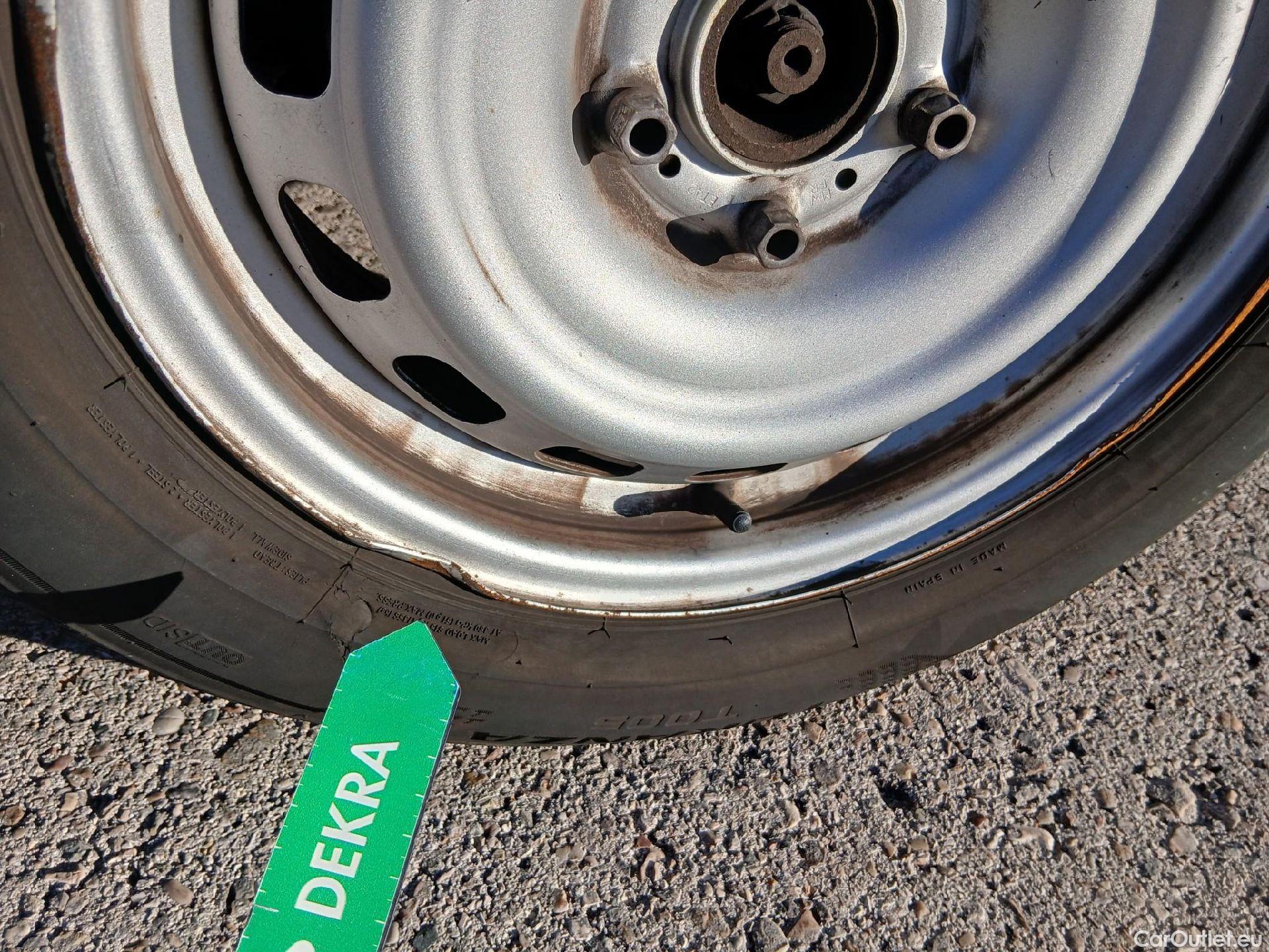  Toyota  Proace TOYOTA  City/2020/4P/furgón derivado de turismo 1.5D 56kW (75CV) GX 650kg Media #54