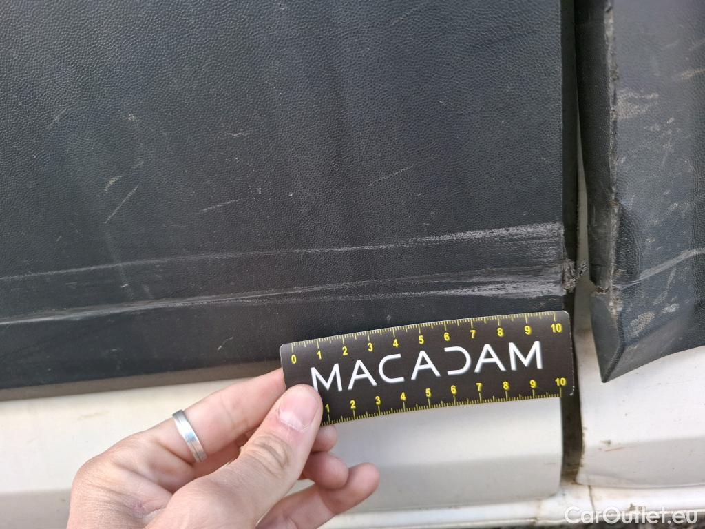  Volkswagen  Crafter VOLKSWAGEN  / 2017 / 4P / Fourgon tôlé 2.0 TDI 140 35 L4H3 Procab Business Line #44