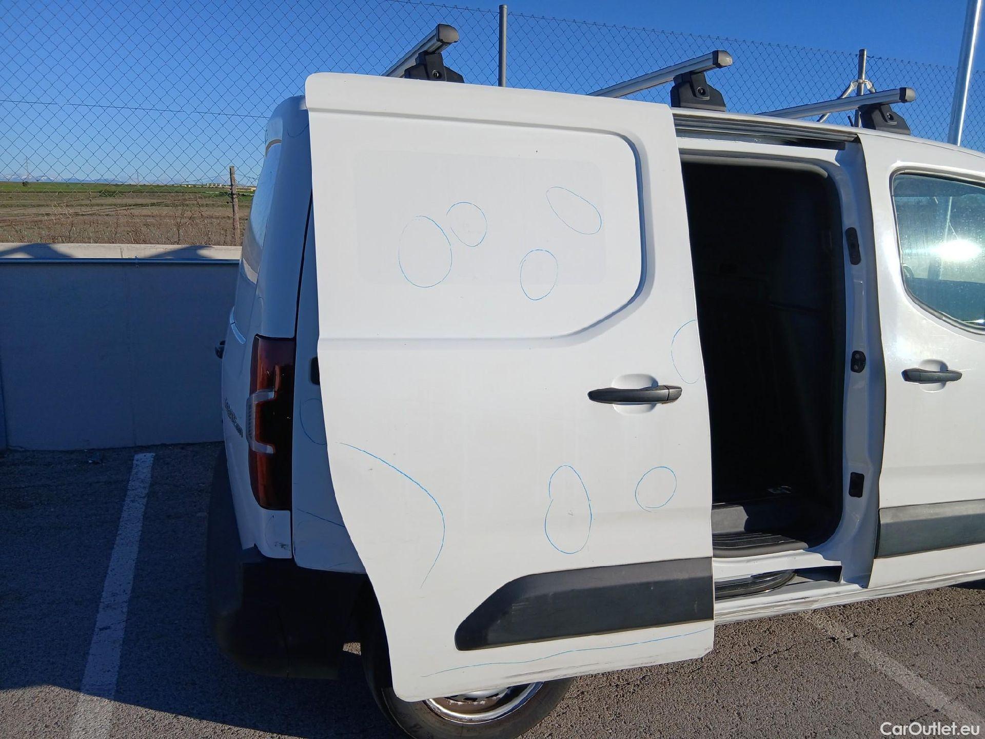  Toyota  Proace TOYOTA  City/2020/4P/furgón derivado de turismo 1.5D 56kW (75CV) GX 650kg Media #46