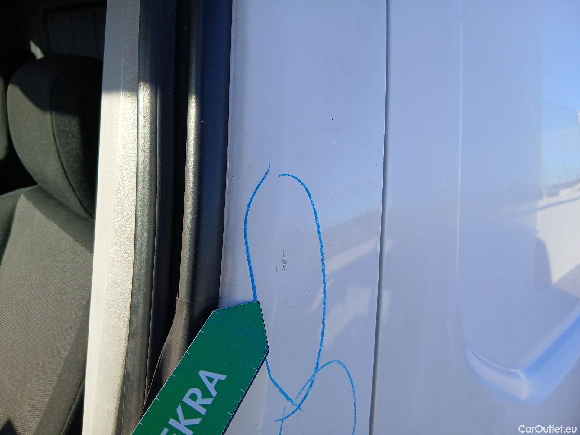  Toyota  Proace TOYOTA  City/2020/4P/furgón derivado de turismo 1.5D 56kW (75CV) GX 650kg Media #19