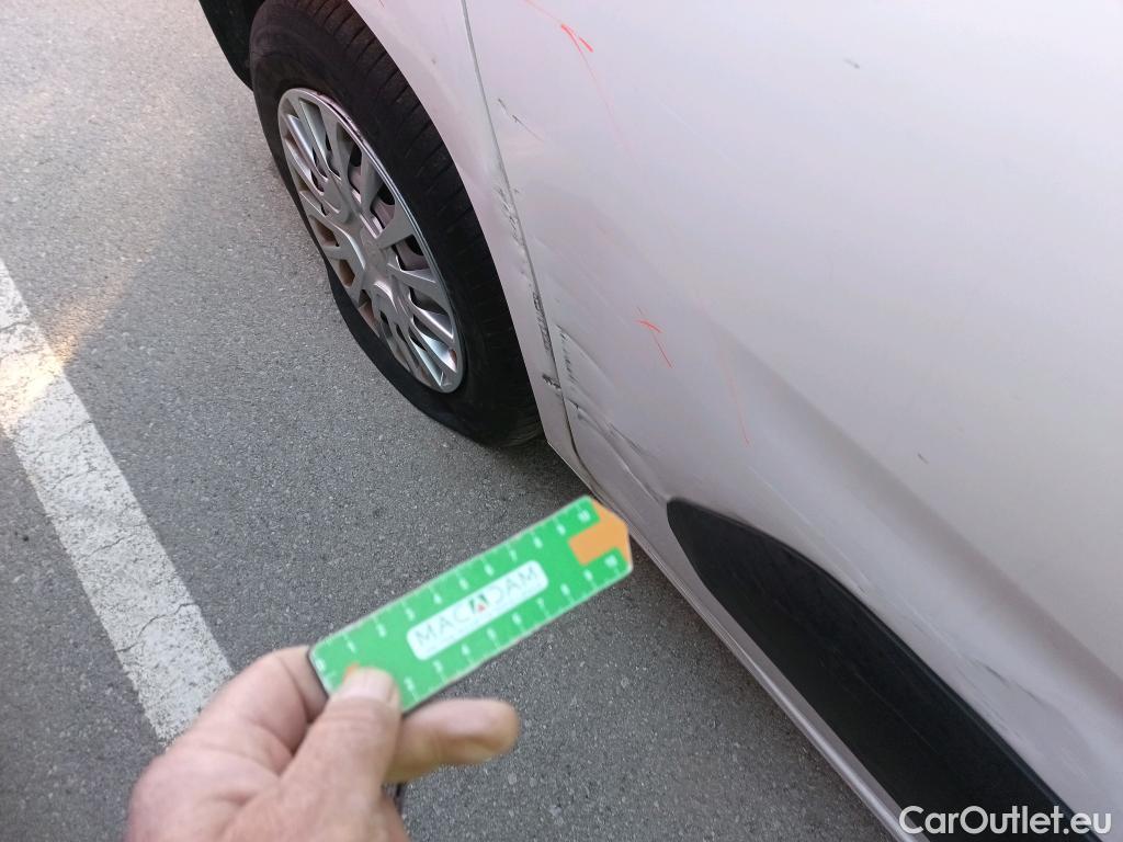  Toyota  Proace TOYOTA  City / 2020 / 4P / combi 1.5D 75kW (100CV) GX L1 #5